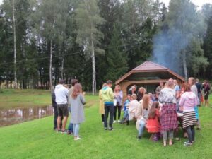 BBQ tijdens conferentie met Terry Virgo